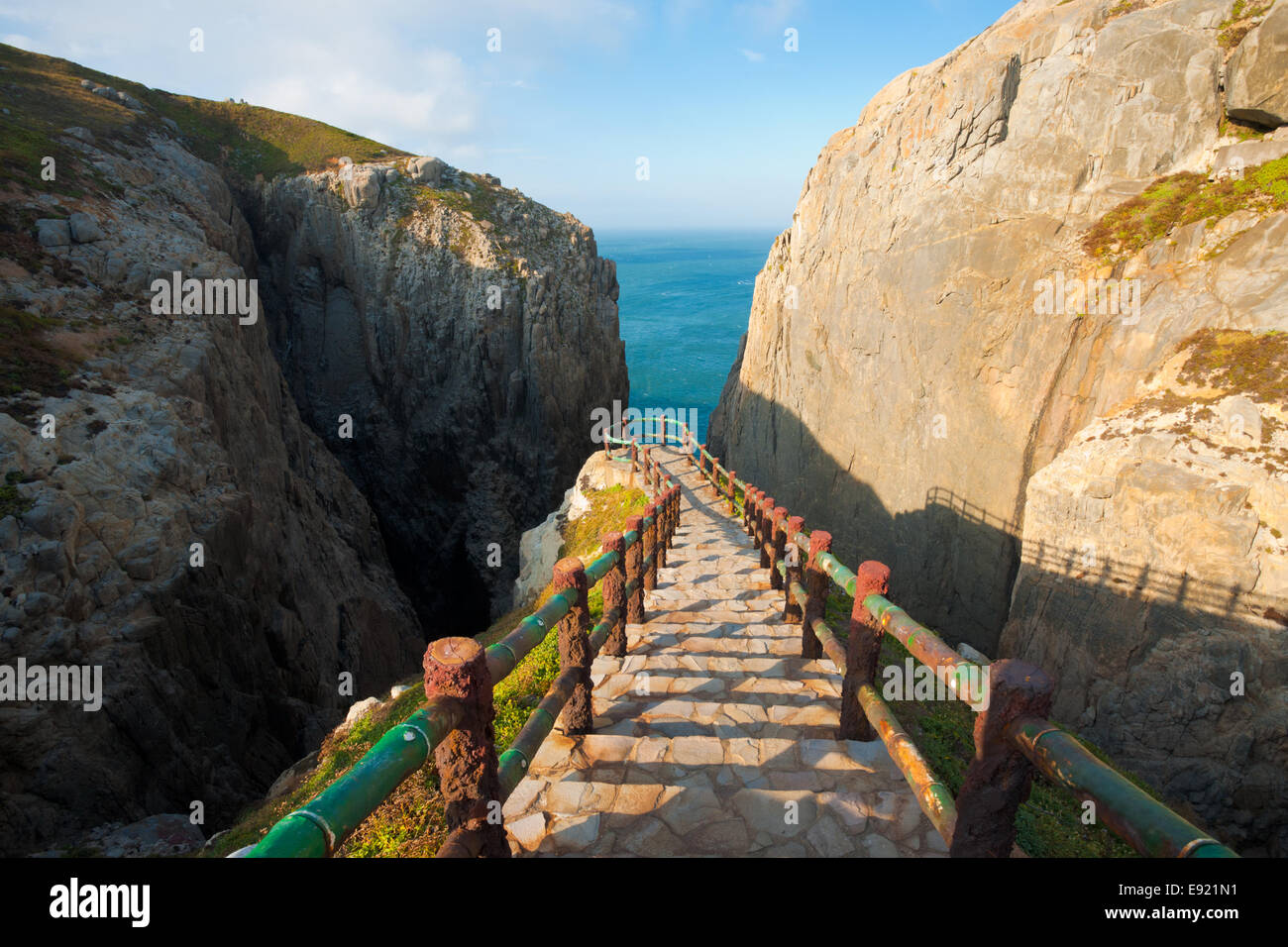 Top passi suicidio Cliff Dongyin Foto Stock