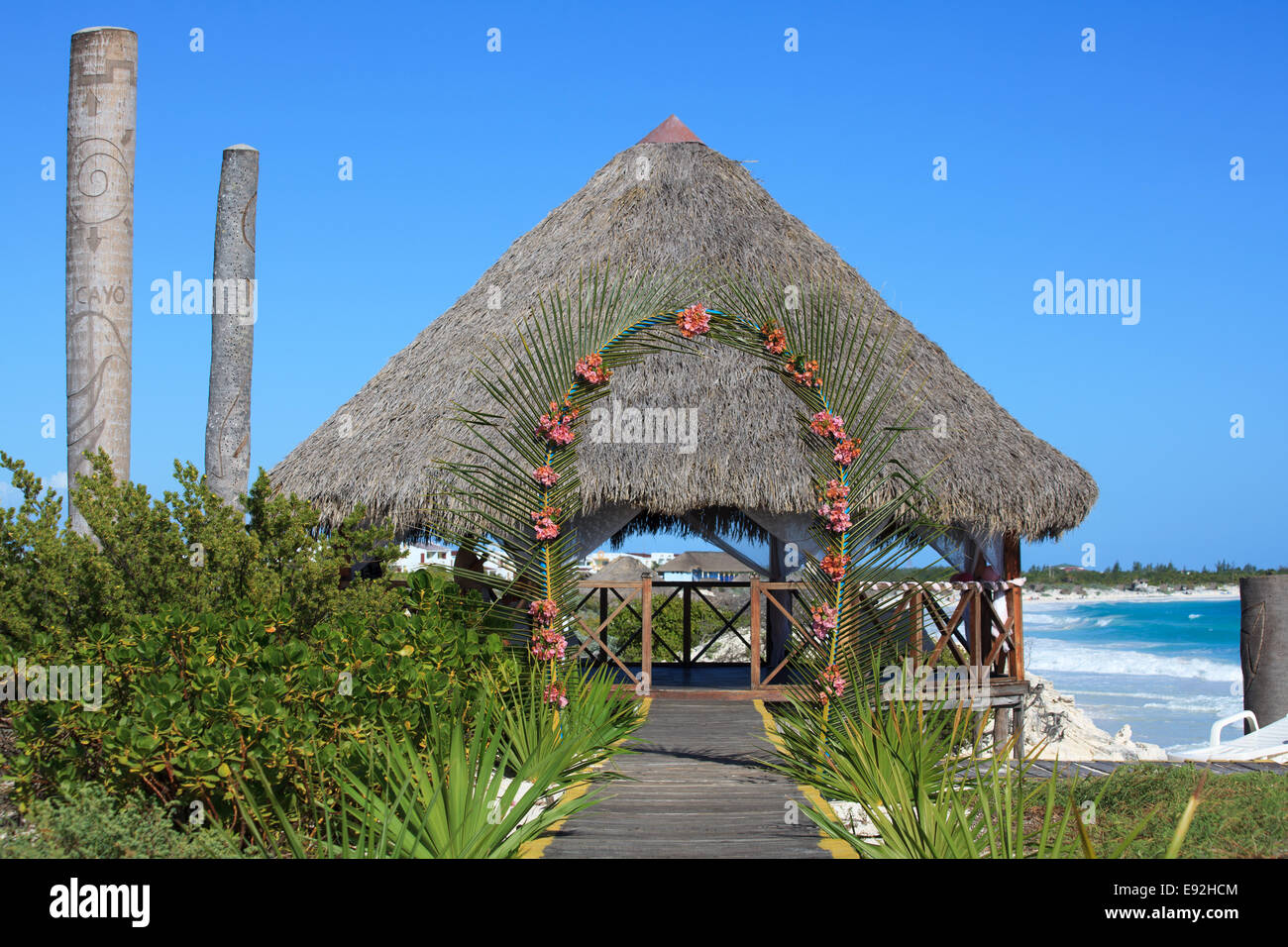 Wedding gazebo sulla costa dei Caraibi. Foto Stock