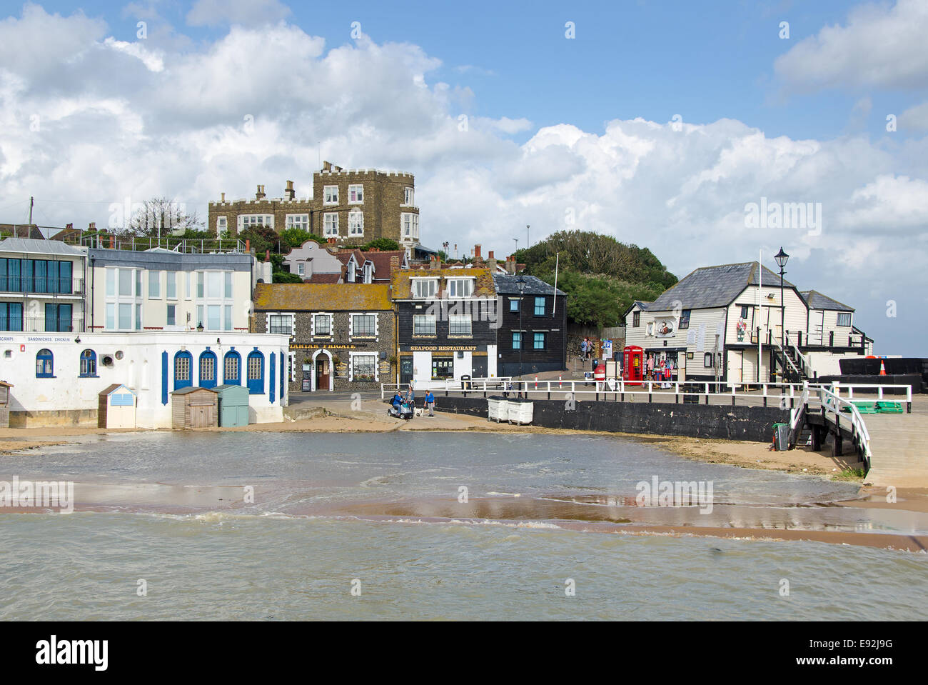 Bleak House, Broadstairs Kent. Questa è stata la sede estiva di Charles Dickens e dove ha scritto David Copperfield. Foto Stock