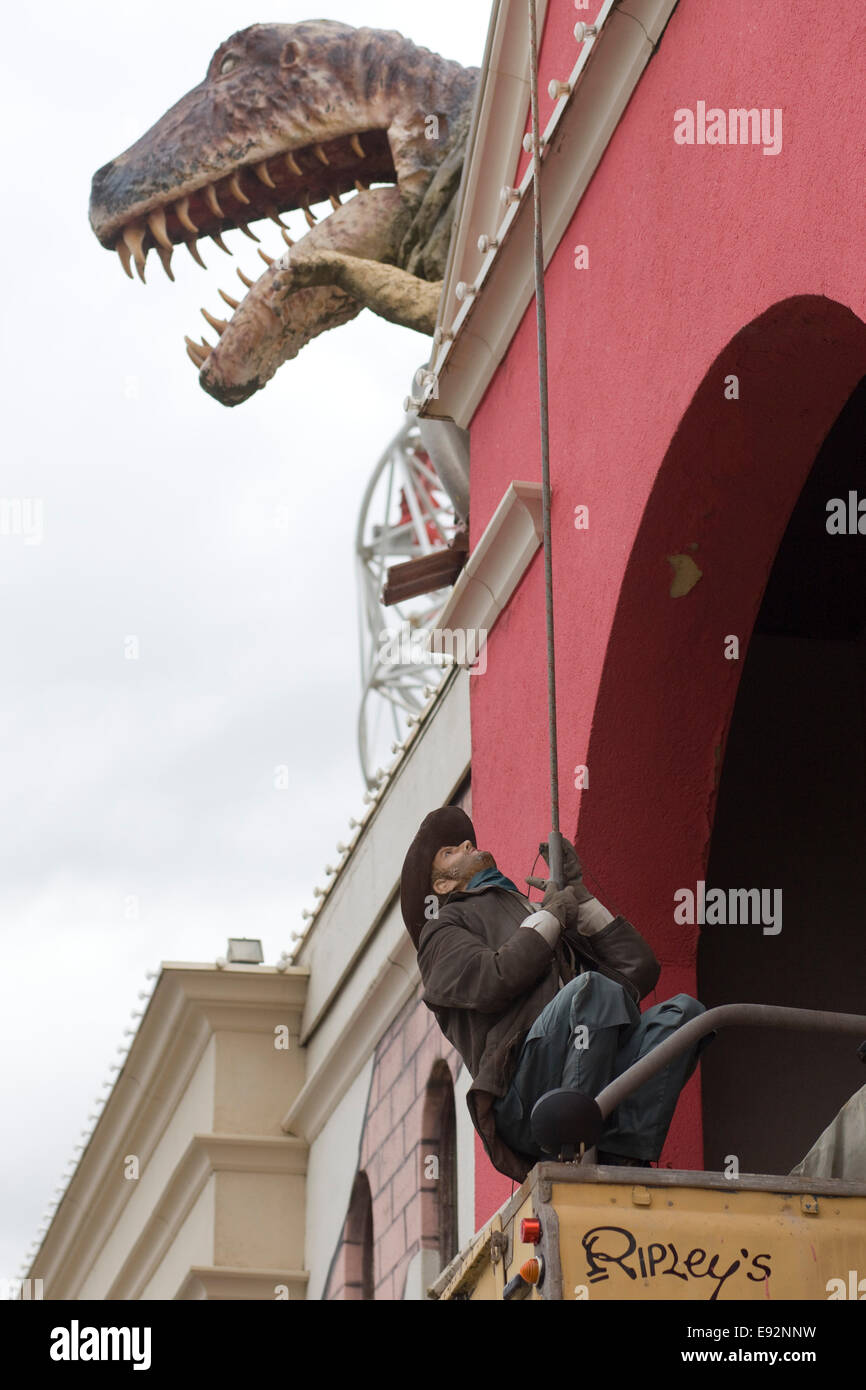La spiaggia e il lungomare, il Golden Mile, Blackpool, Lancashire, Regno Unito Foto Stock