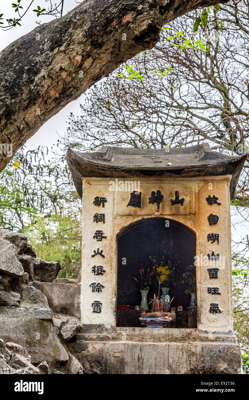 Santuario di Ngo-Son tempio nel Lago Hoan Kiem, Vietnam. Foto Stock