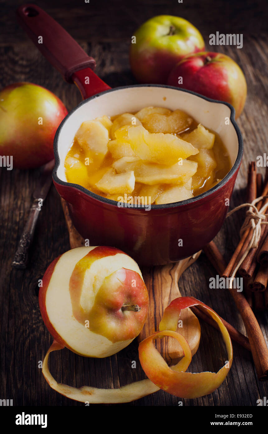 Caramello salsa di Apple Foto Stock