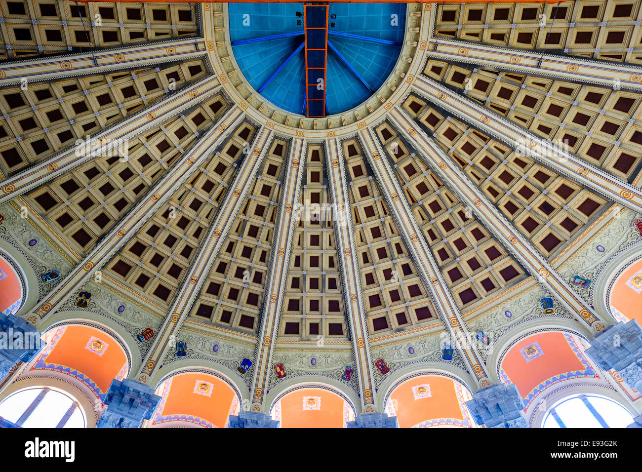 Fotografie dell'interno del Museo Nazionale di arte in Barcellona, Catalunya, Spagna. Foto Stock