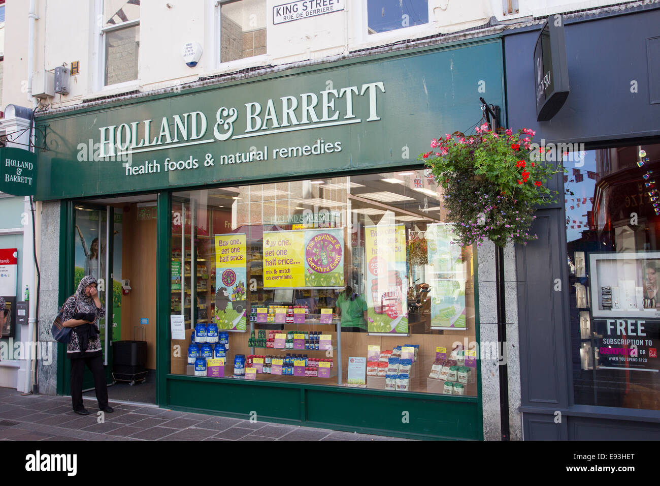 Holland & Barrett health food rimedi naturali St Helier Jersey Isole del Canale Foto Stock