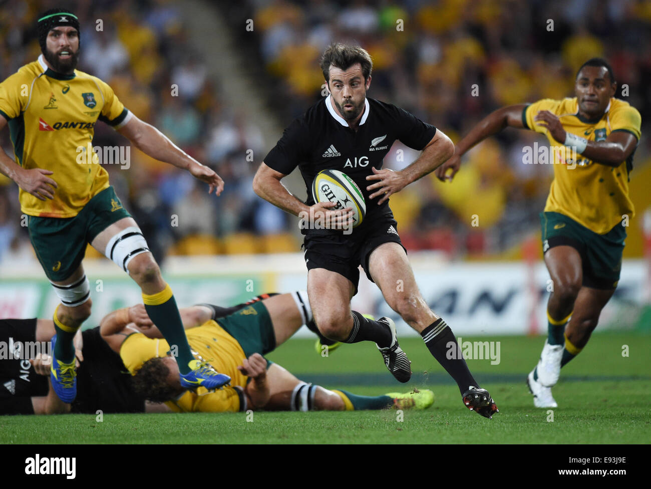 Lo Stadio Suncorp, Brisbane, Australia. Xviii oct, 2014. Conrad Smith. Bledisloe Cup. Australian Wallaby contro la Nuova Zelanda All Blacks. Il campionato di rugby test match. Lo Stadio Suncorp, Brisbane, Australia. Credito: Azione Sport Plus/Alamy Live News Foto Stock