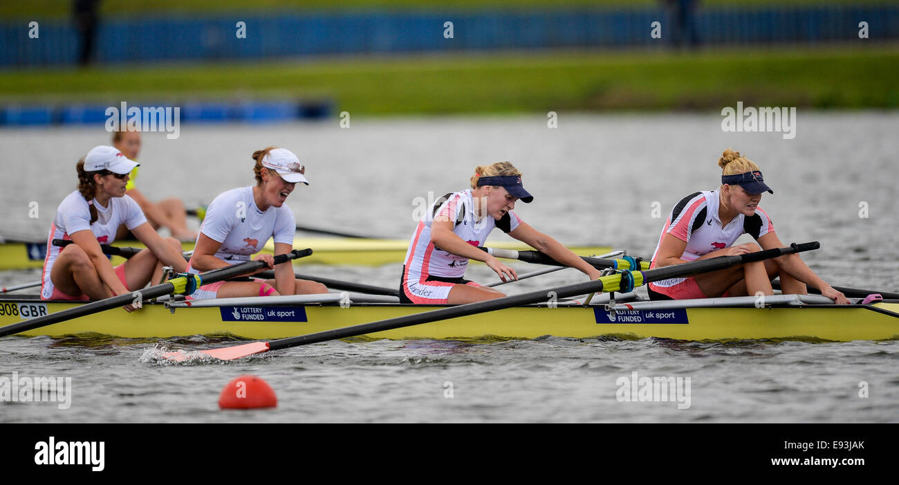 Nottingham, Regno Unito. Xviii oct, 2014. British campionati di canottaggio. Rosamund Bradbury, Katie Greves, Louisa Reeve, Polly Swann di Leander " A " fine secondo in Womens' Coxless Fours. Credito: Azione Sport Plus/Alamy Live News Foto Stock