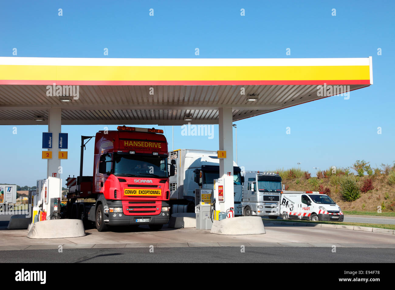 Stazione di rifornimento Shell in Meclemburgo Pomerania. Foto Stock