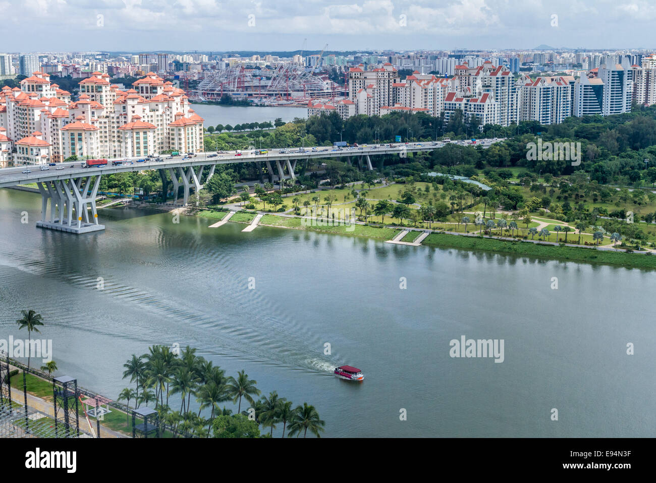 Vista del Fiume Singapore e paesaggio dal Singapore Flyer Foto Stock