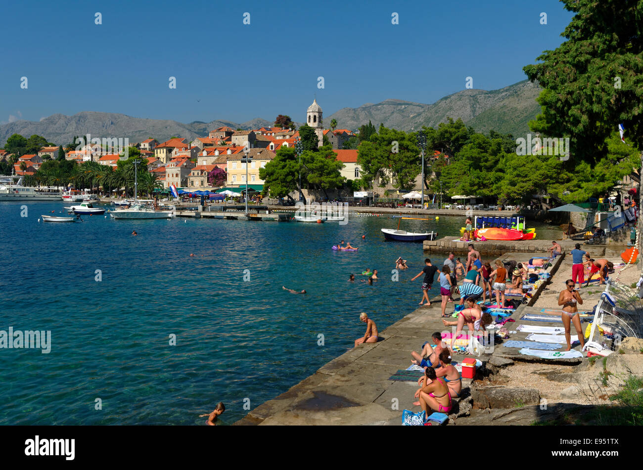 Cavtat cittadina vicino a Dubrovnik, Croazia del Sud. Una porta di entrata " per le imbarcazioni da diporto private che entrano o lasciano la Croazia. Foto Stock