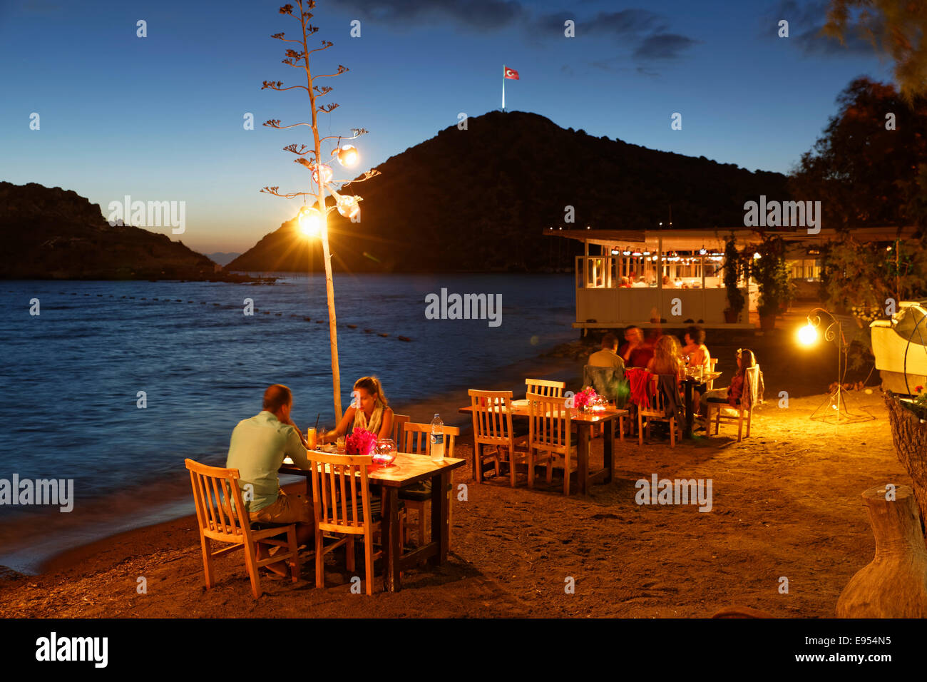 Il ristorante di pesce in Gümüşlük, penisola di Bodrum, Bodrum Muğla, provincia, regione del Mar Egeo, Turchia Foto Stock