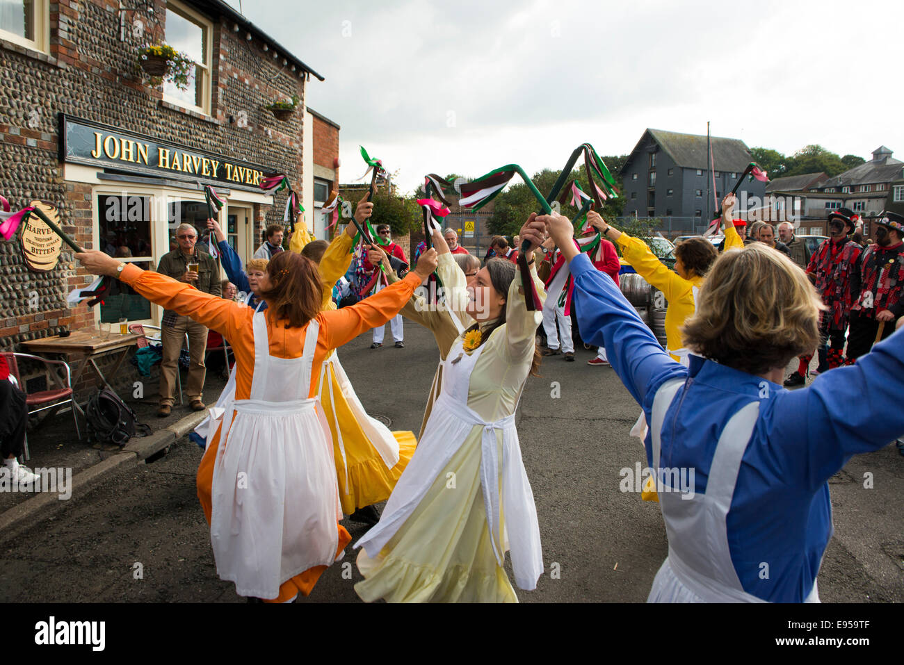 Morris ballerini di Lewis, Sussex, Inghilterra Foto Stock