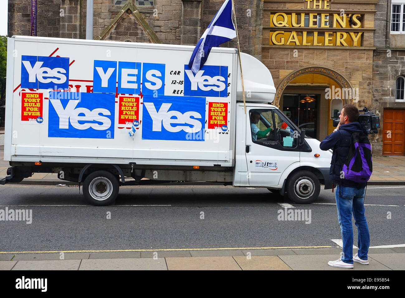 Indipendenza scozzese referendum. van passando dicendo di sì. Foto Stock