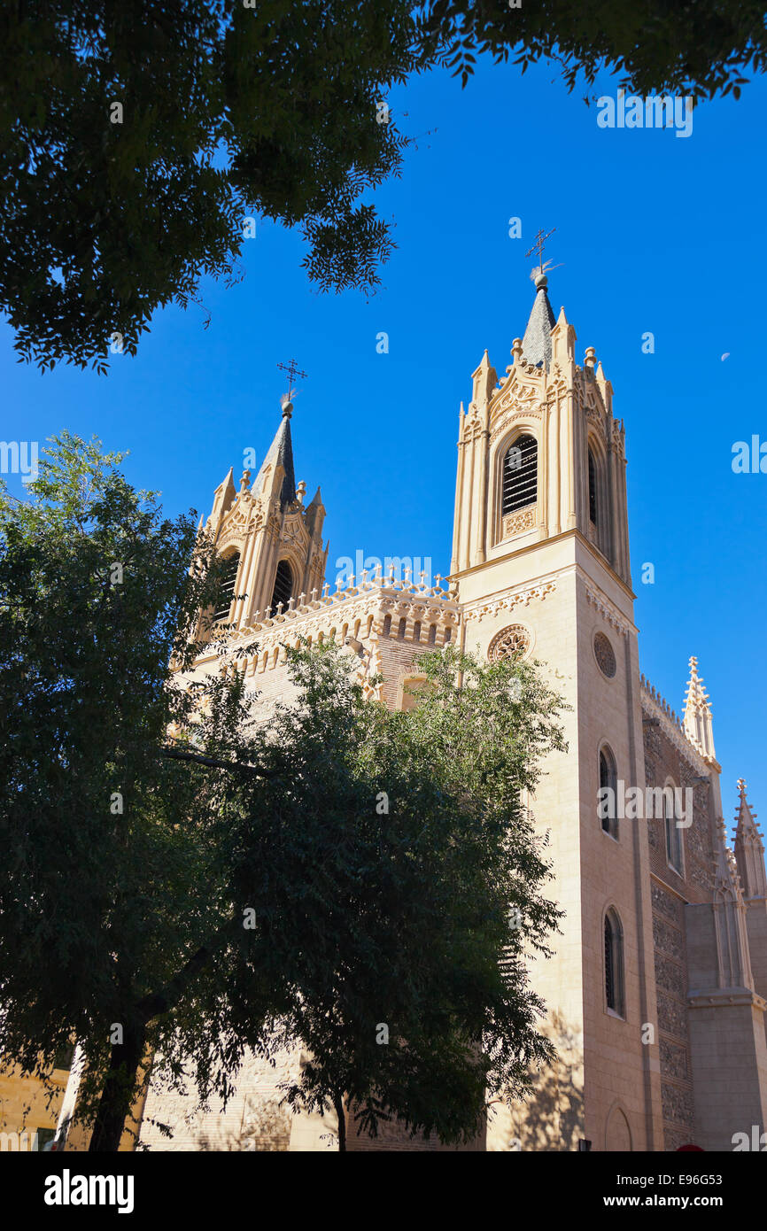 San Jeronimo Royal chiesa nelle vicinanze del Museo di Prado - Madrid Foto Stock