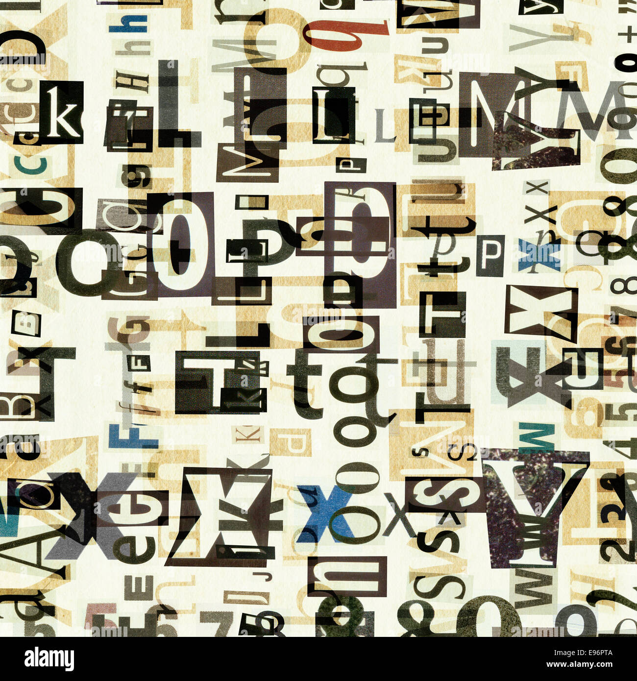 Giornale, rivista collage lettere sullo sfondo Foto stock - Alamy