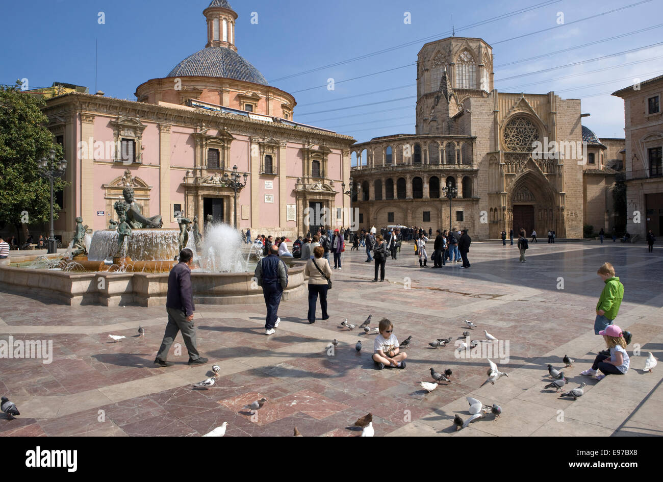 Plaza de la Virgen di Valencia Foto Stock