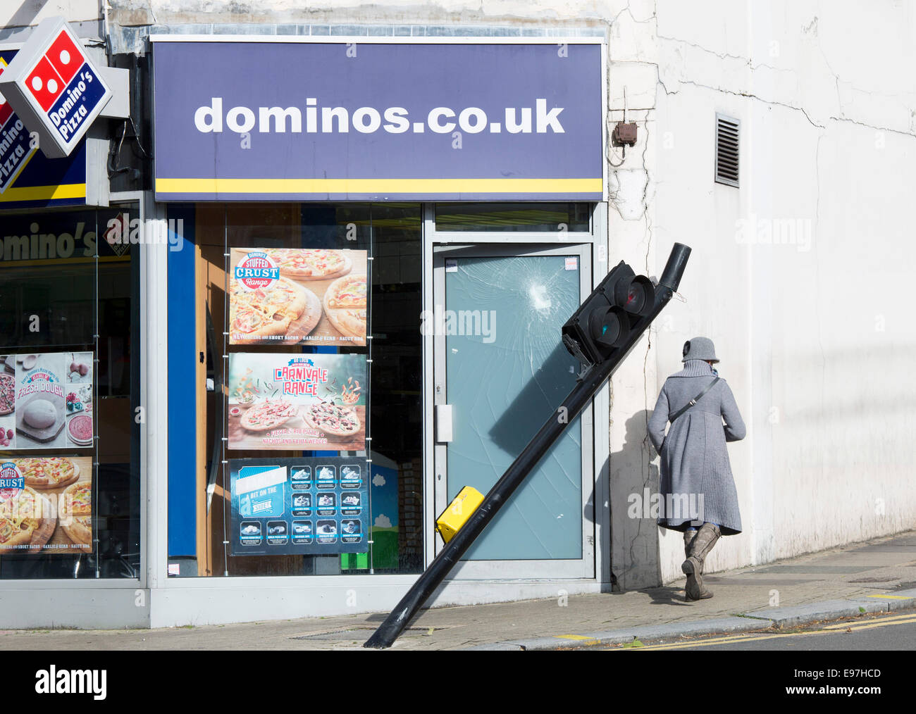 Semaforo post piegate hit dei dominos pizza Foto Stock