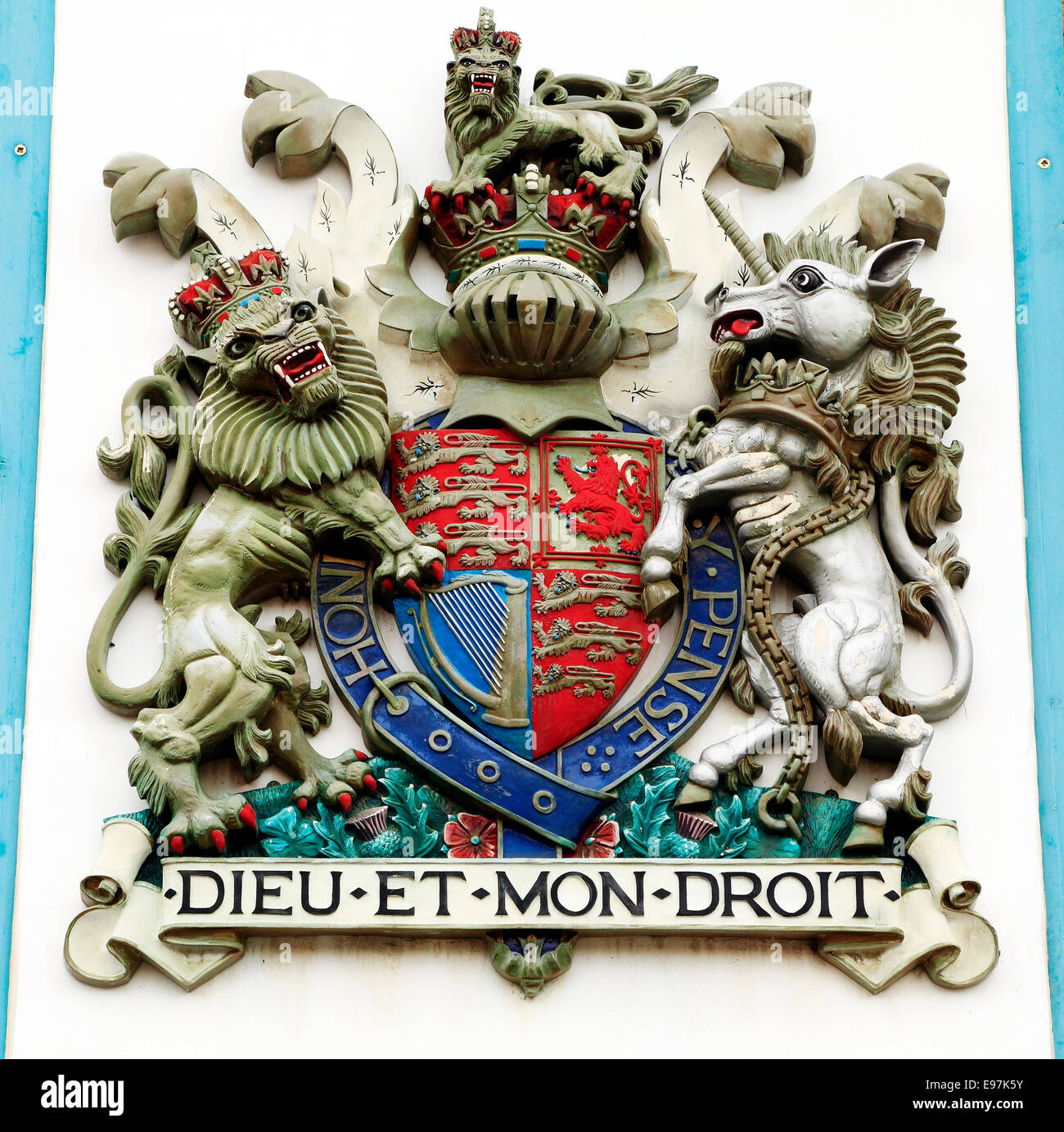 British Royal stemma, Lion e Unicorn, Dieu et Mon Droit, Inghilterra araldica araldica Foto Stock