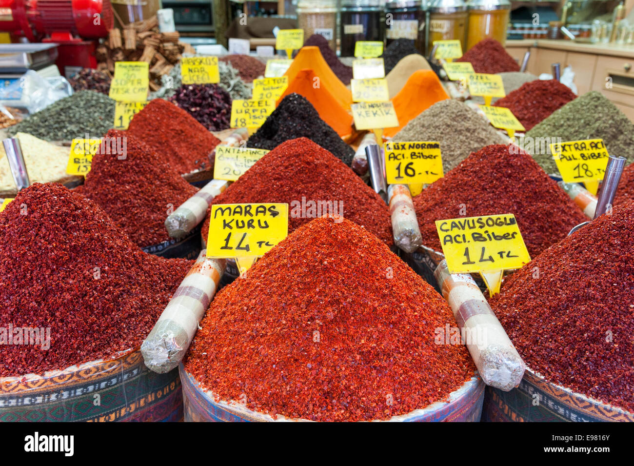 Spezie al Bazar delle Spezie, Istanbul, Turchia Foto Stock