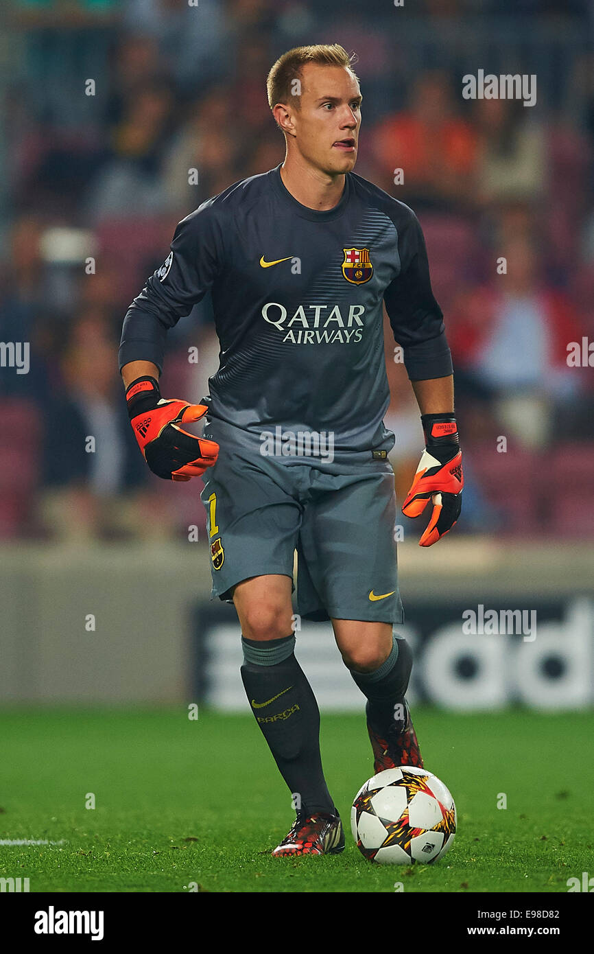 Marc-andré Ter Stegen (FC Barcelona), durante la Champions League Soccer match tra FC Barcelona e Ajax Amsterdam, allo stadio Camp Nou a Barcellona, Spagna, martedì 21 ottobre, 2014. Foto: S.Lau Foto Stock