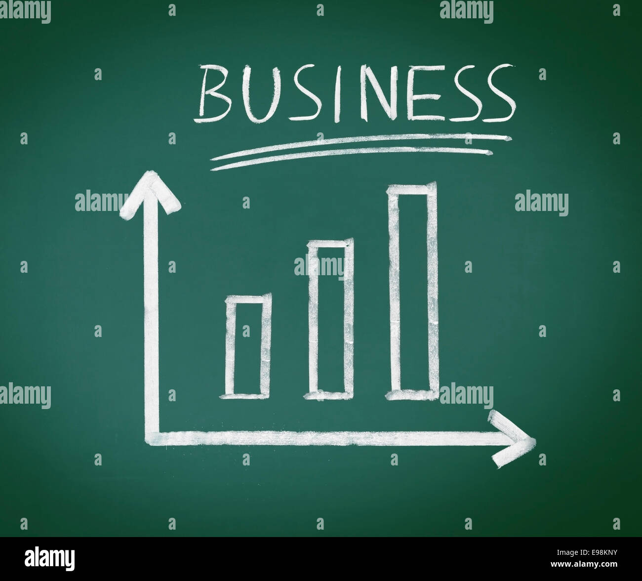 Business Blackboard illustrazione con assi geometrici che mostra i grafici a barre Foto Stock