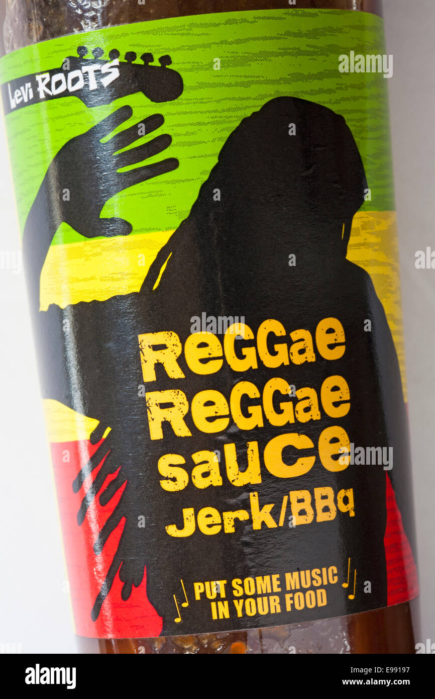Etichetta sulla bottiglia di Levi Roots Reggae Reggae jerk salsa BBQ SAUCE Foto Stock