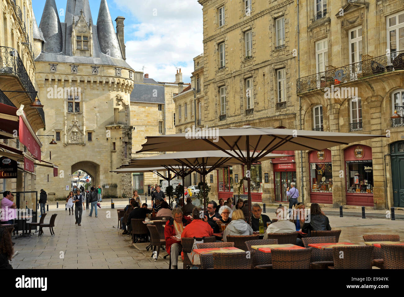 Cafe scene a Bordeaux centro città,Francia Foto Stock