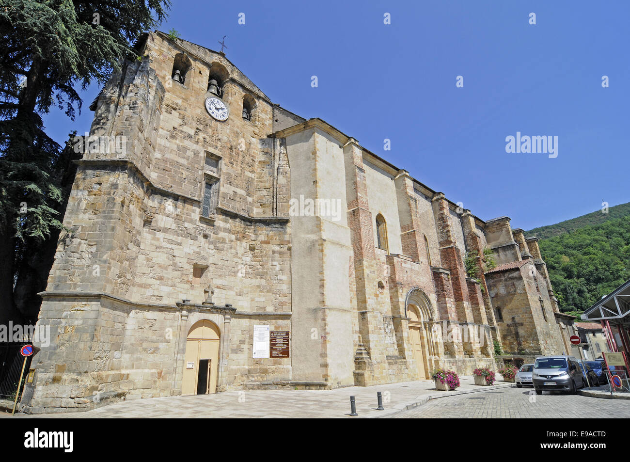 La chiesa, città vecchia, Foix, Midi-Pirenei, Francia Foto Stock