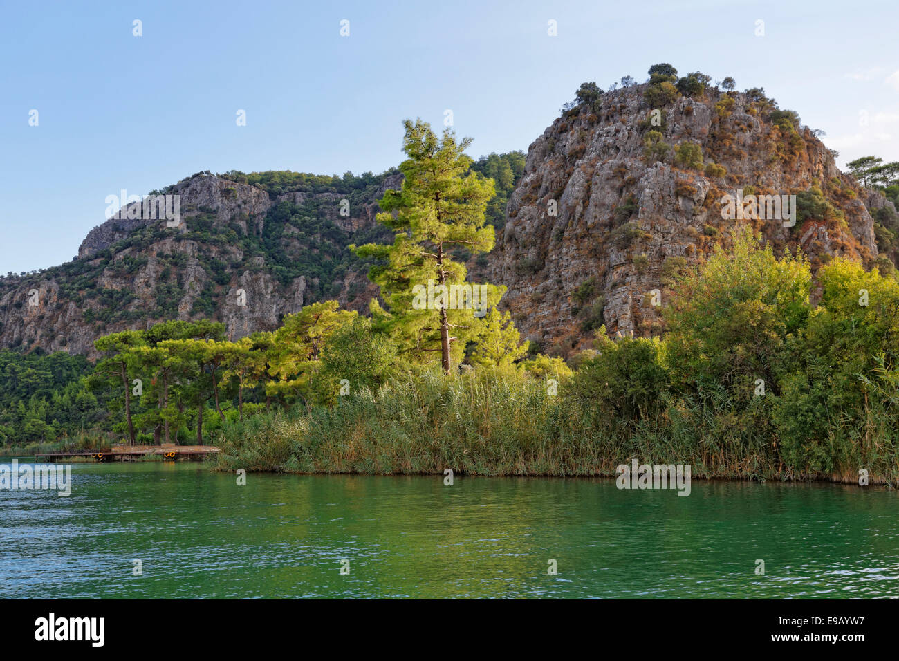 Serata sul fiume Dalyan, Dalyan, Muğla Provincia, Riviera turca o Costa turchese, Egeo, Turchia Foto Stock