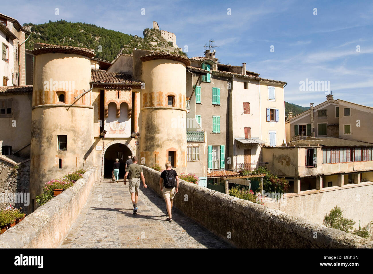 Town Gate, Entrevaux, Provence-Alpes-Côte d'Azur, in Francia Foto Stock