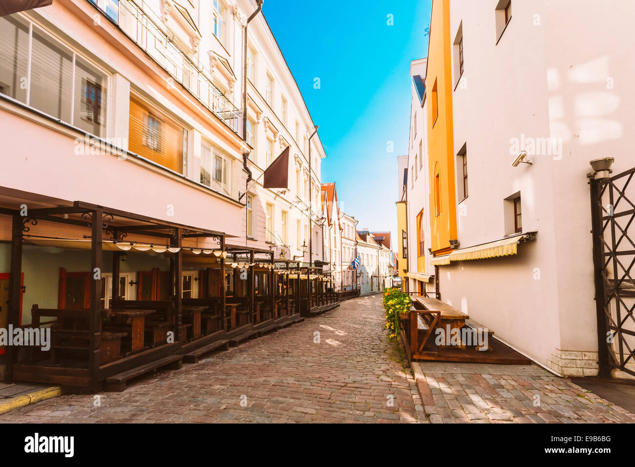 Strade e città vecchia architettura capitale estone, Tallinn, Estonia Foto Stock