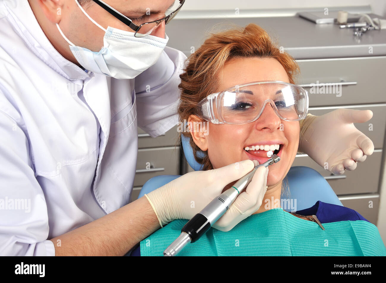 Ragazza visita dal dentista, close up Foto Stock