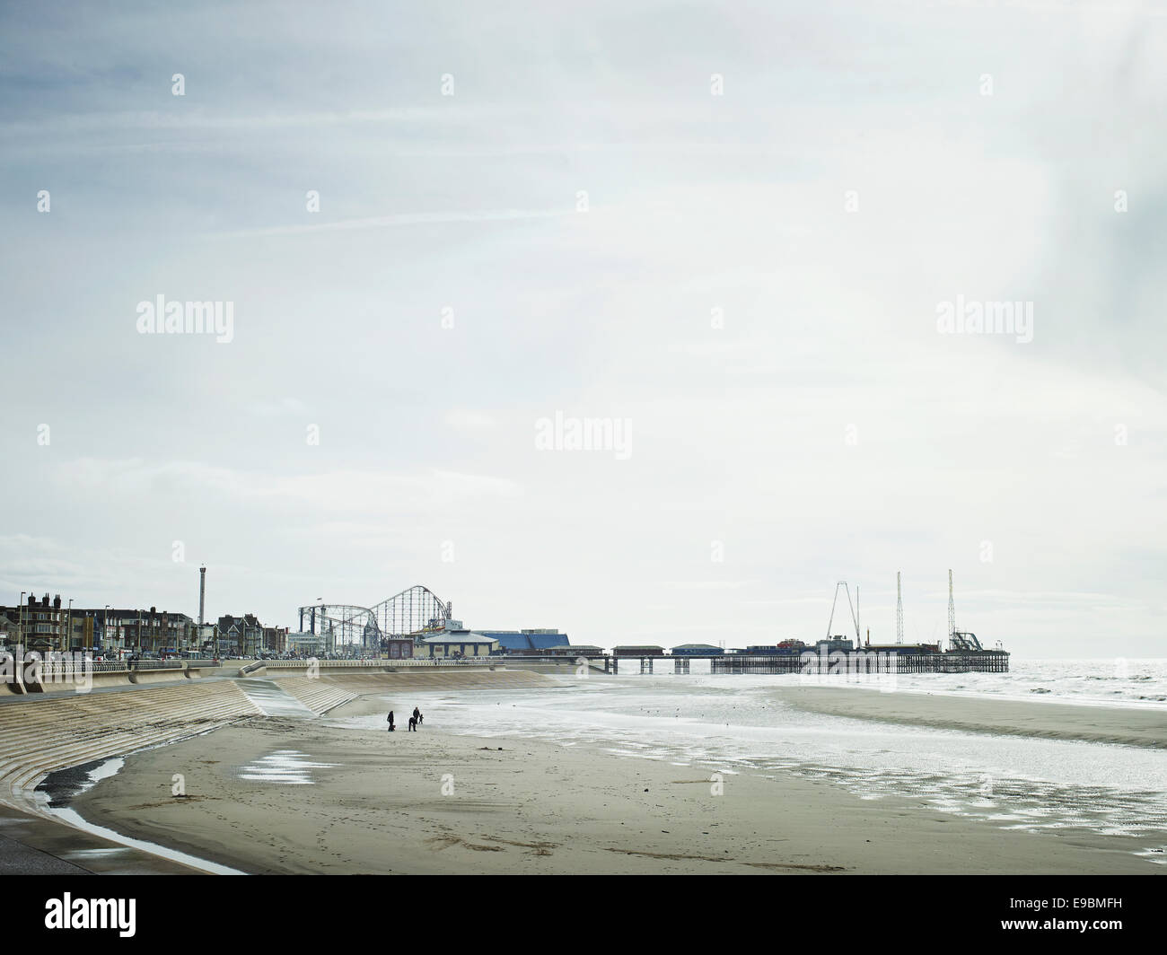 Un immagini dalla serie 'Piacere Prom" di Mark Reeves, fotografie di esplorare il nuovo riqualificazione Promenade di Blackpool Foto Stock