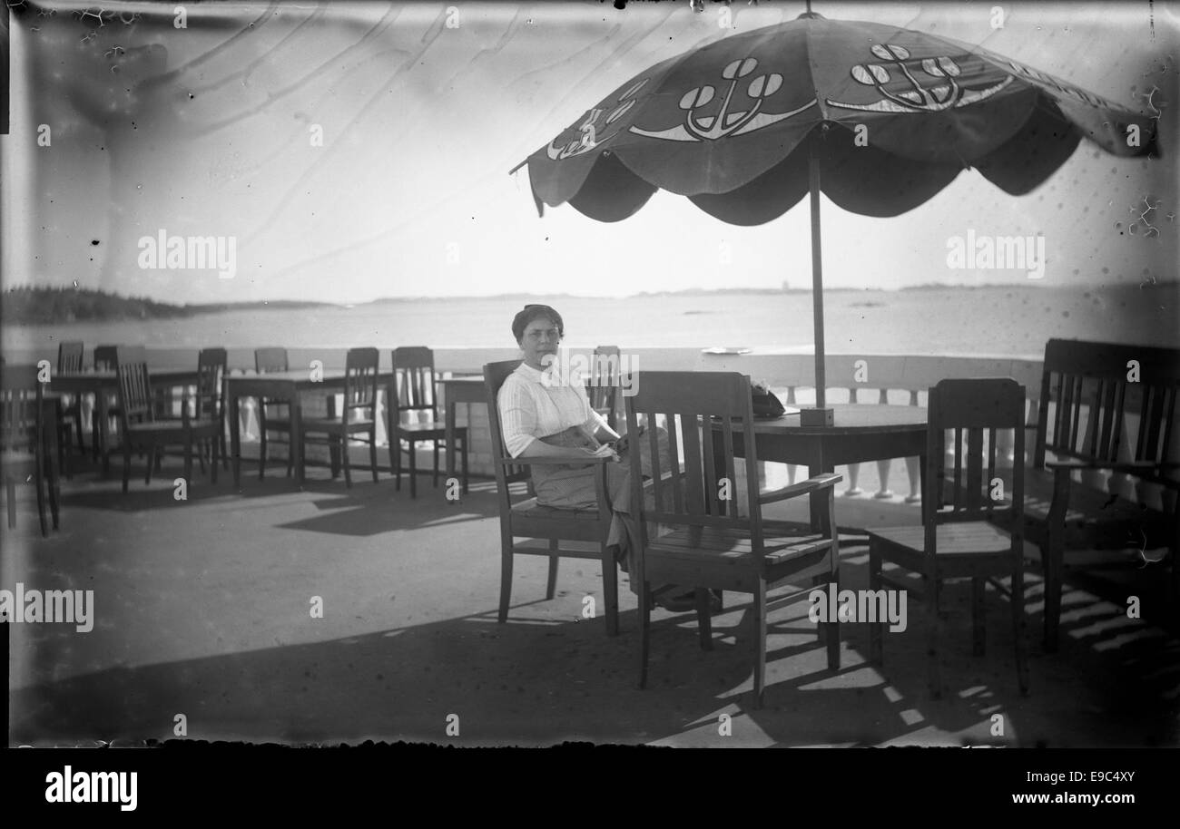 Una fotografia del casinò Brøndø di Helsinki, scattata tra il 1890 e il 1910. L'immagine fa parte degli archivi di storia finlandesi e mostra questo notevole edificio finlandese della fine del XX secolo. Foto Stock