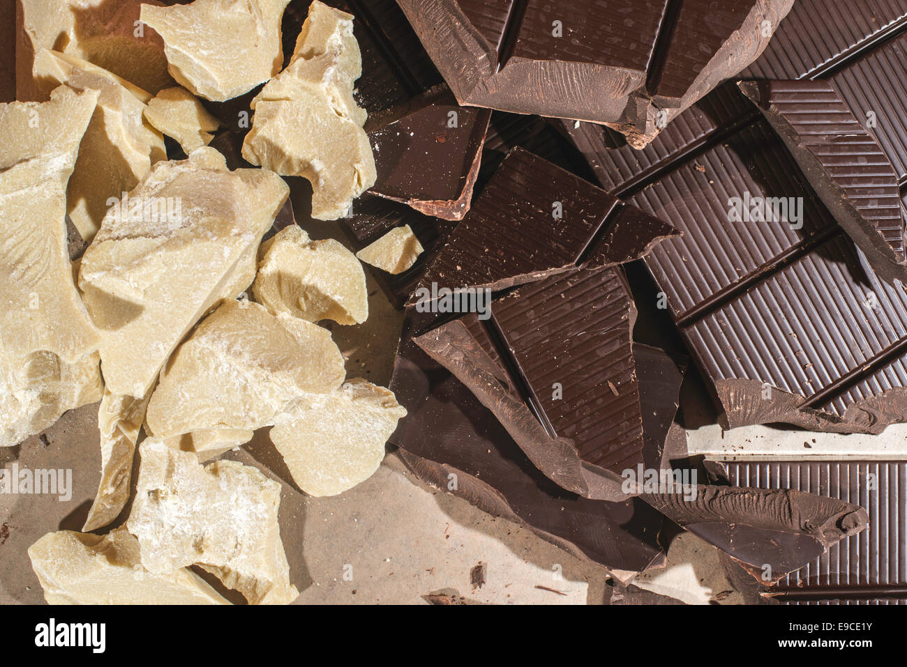 Pezzi di burro di cacao e cioccolato bar Foto Stock