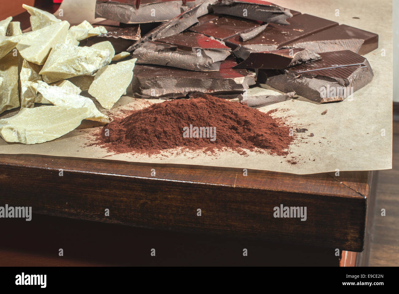 Pezzi di burro di cacao e cioccolato bar Foto Stock