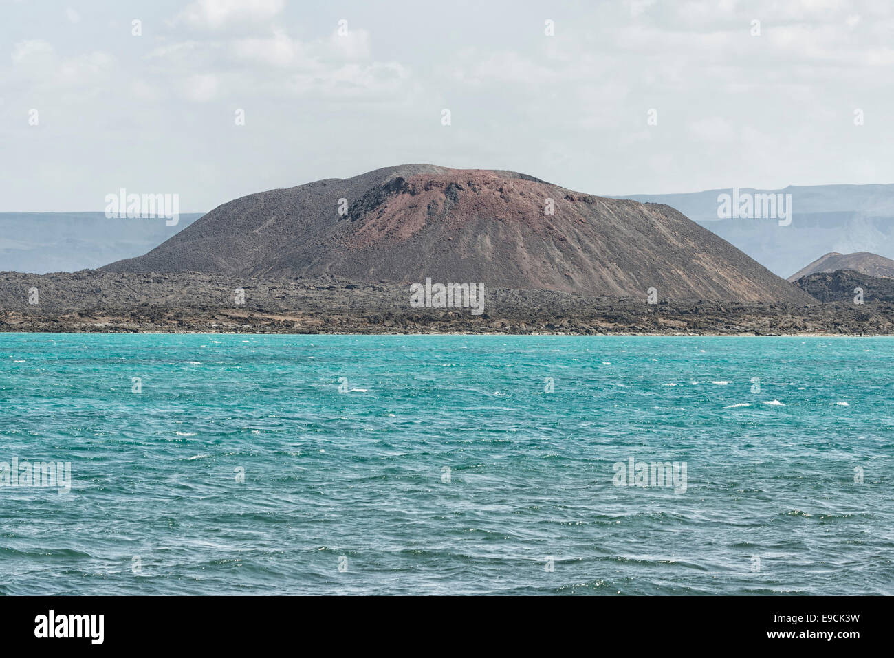 Devil's isola nel Lago Ghoubet, Gibuti Foto Stock