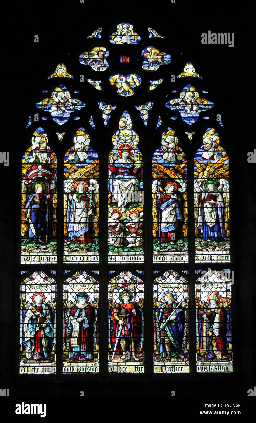 Vetrata raffigurante vari santi nella Chiesa di Cristo Toxteth Park, Liverpool Foto Stock