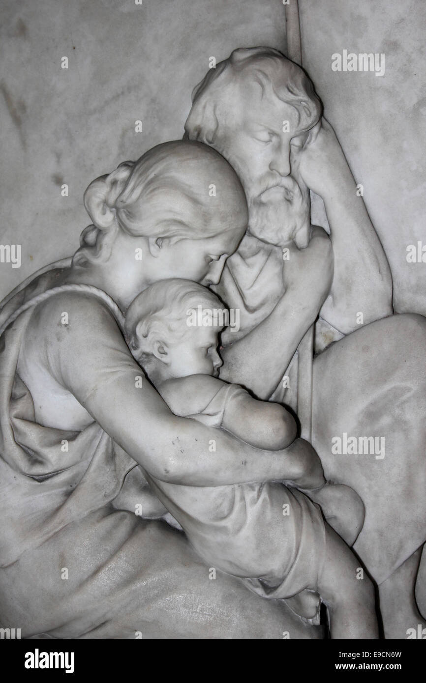 Scolpito in marmo di rilievo con Maria di Giuseppe e di Gesù Foto Stock