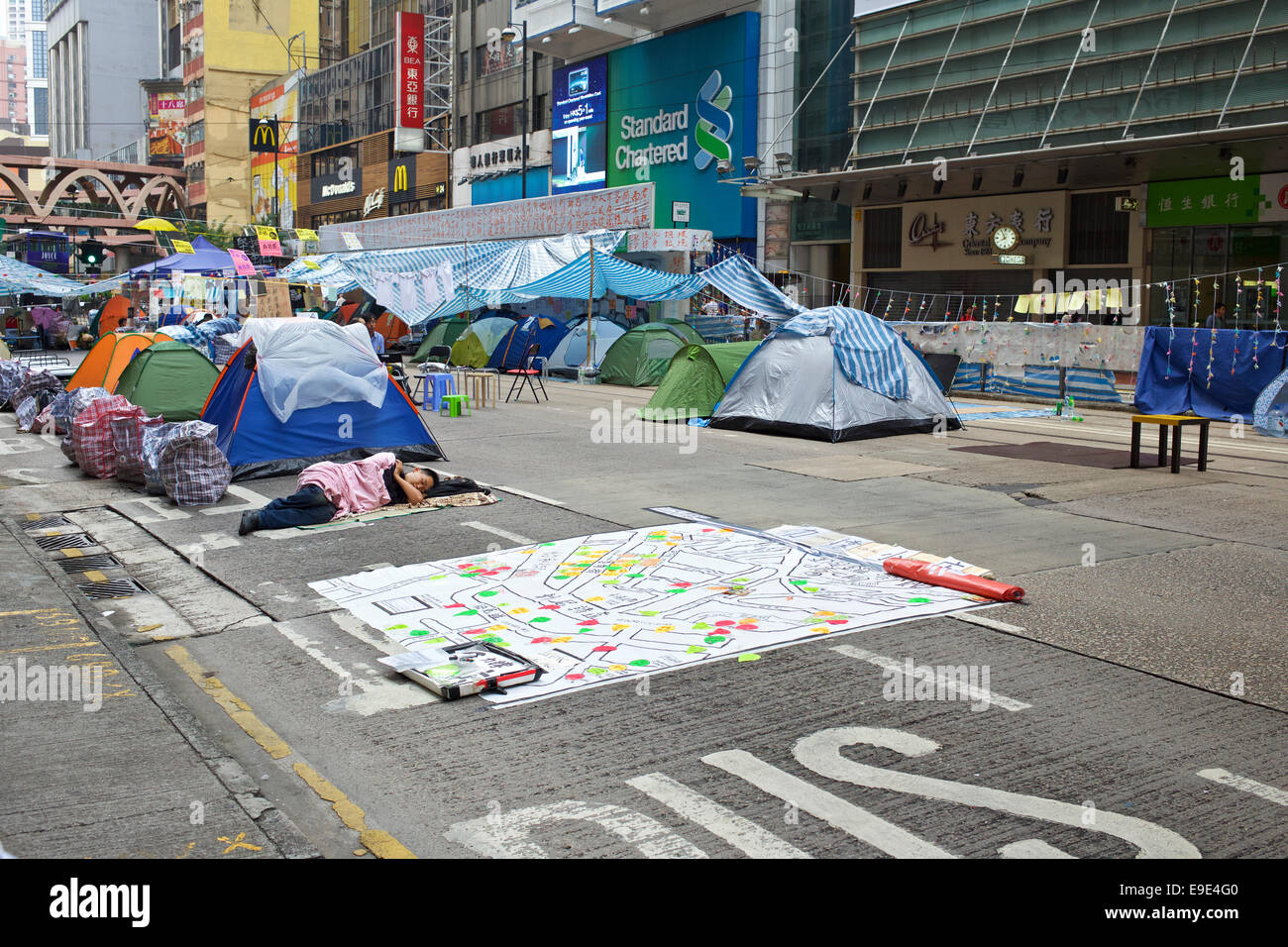 Studente Pro-Democracy Camp. Hennessy Road, la Causeway Bay di Hong Kong. Il 25 ottobre 2014. Foto Stock