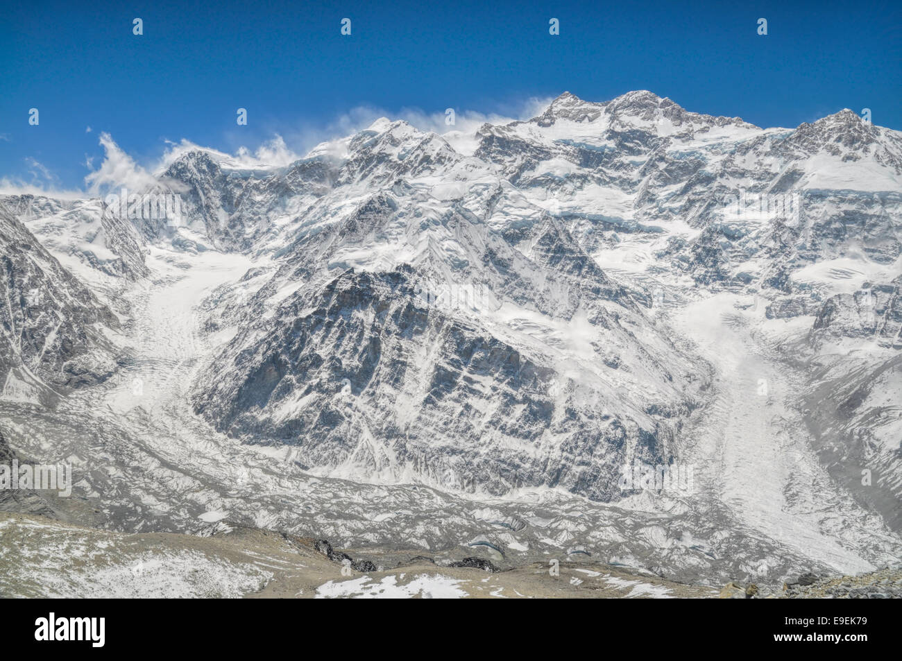 Vista panoramica delle montagne Kangchenjunga in Nepal Foto Stock