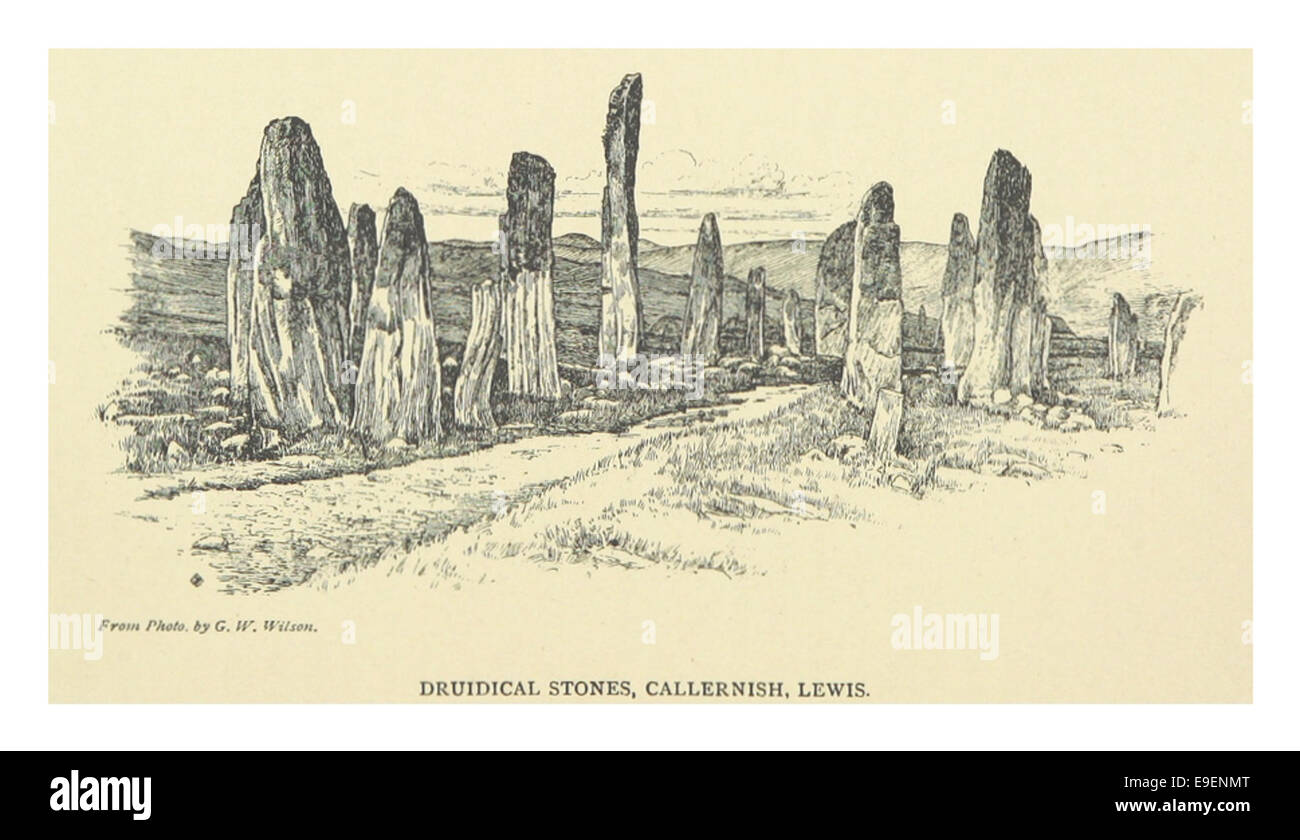 Un'illustrazione del 1890 di Sinclair che mostra le pietre Druidiche a Callernish sull'Isola di Lewis in Scozia. L'immagine cattura il misterioso e antico cerchio di pietra usato dai druidi nei rituali preistorici. Foto Stock