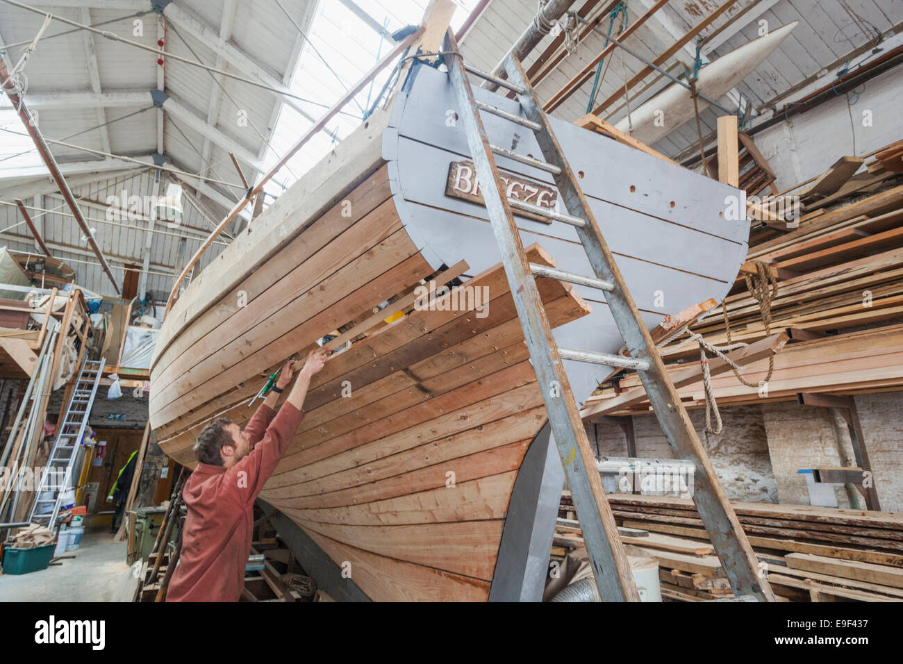 Inghilterra, Somerset, Bristol Harbourside, Underfall Yard, Boat Building Foto Stock