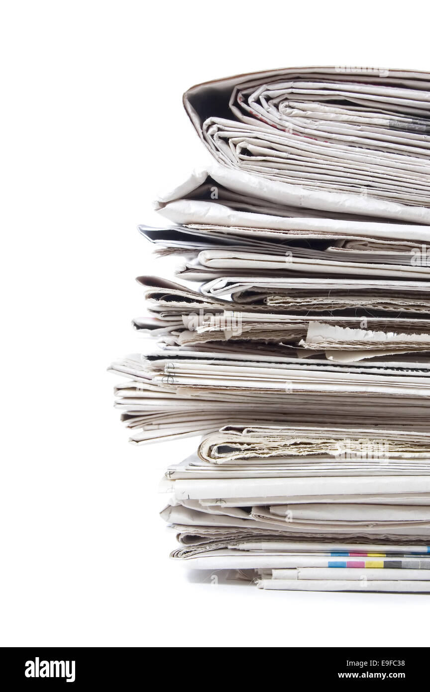 Vari quotidiani su sfondo bianco Foto Stock