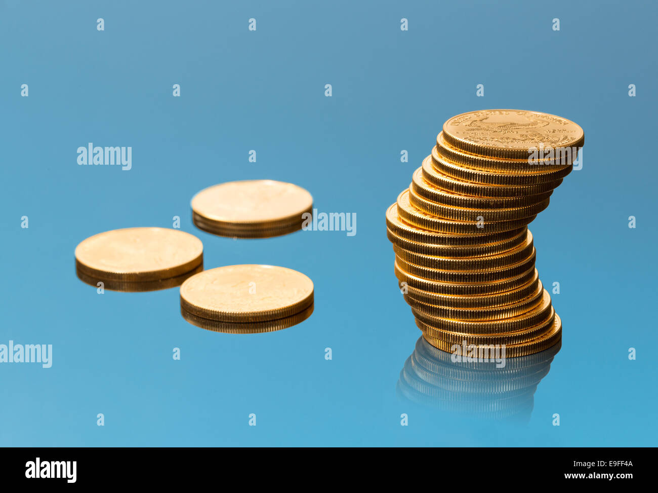 Raccolta di uno oncia di monete d'oro Foto Stock