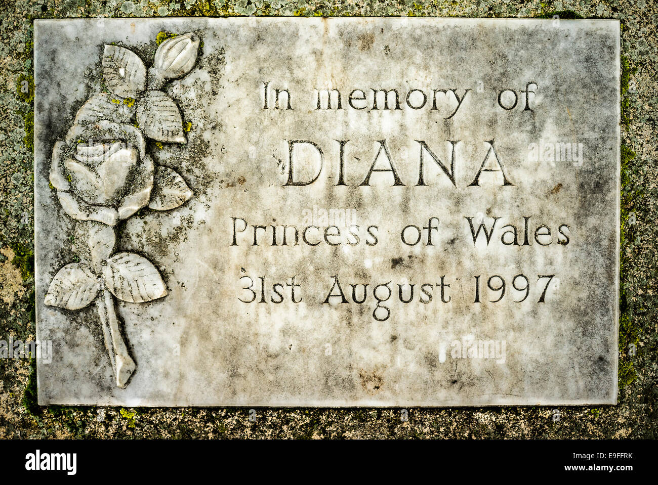 Lapide alla Principessa Diana in un giardino in Westbury REGNO UNITO Foto Stock