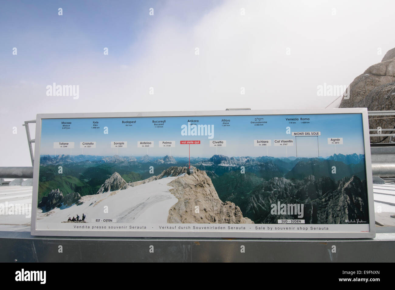 Montare Marmolada nel nordest d'Italia. La montagna più alta delle Dolomiti Foto Stock