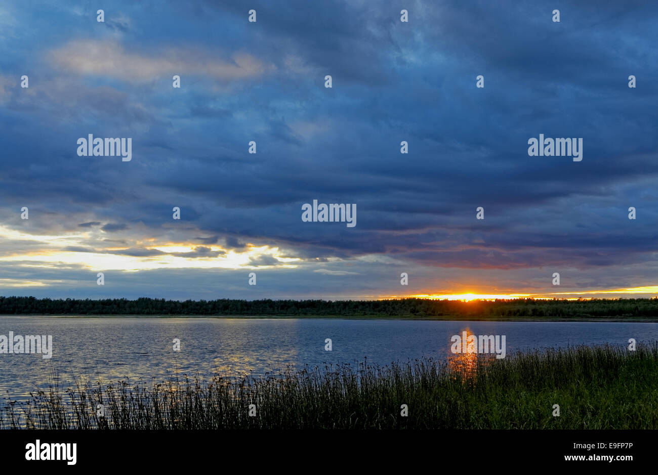 La Russia, Siberia, il tramonto sul lago Foto Stock