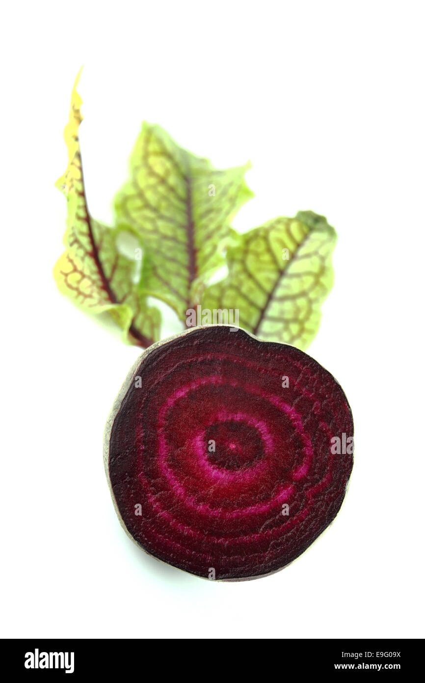 Barbabietola rossa affettata Foto Stock
