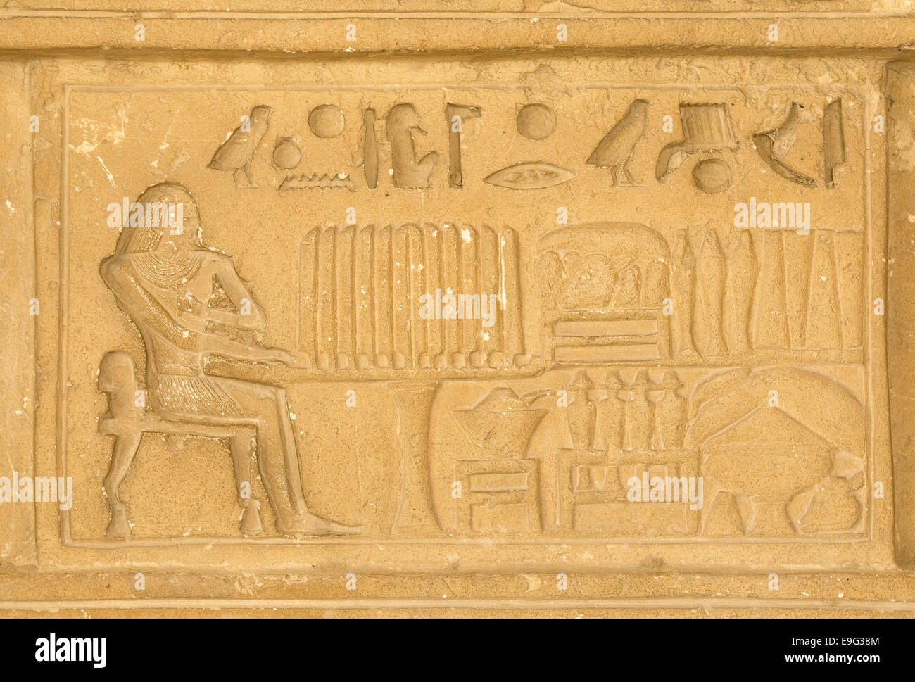 Geroglifici egiziani di Saqqarah, Cairo Foto Stock