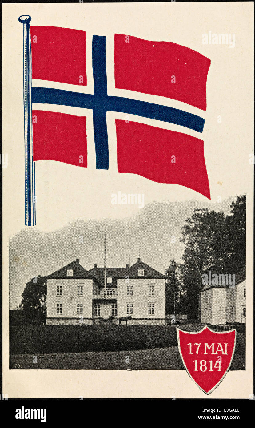 Una fotografia storica relativa al giorno della Costituzione norvegese, 17 maggio 1814, che raffigura l'edificio Eidsvoll dove è stata firmata la costituzione norvegese. La bandiera norvegese è ben visibile. Foto Stock